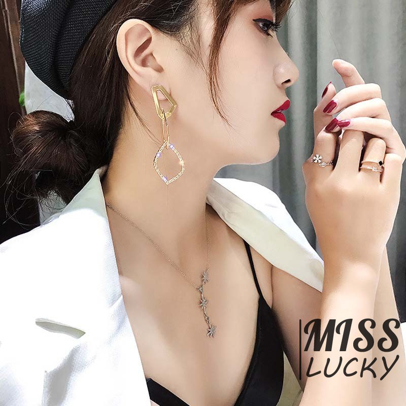 Khuyên tai nữ kiểu dáng hình học thời trang cá tính