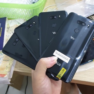 Điện thoại LG V30 plus