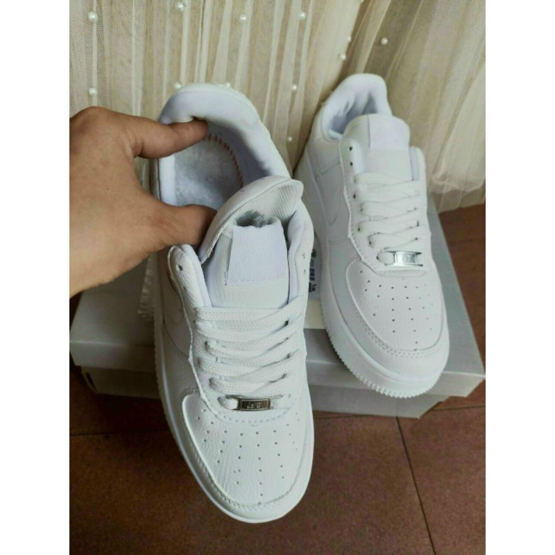 ( Giày Hót ) GIÀY NIKE  MÀU TRẮNG SIÊU CHẤT HÀNG ĐẸP  2020 ,FREESHIP TOÀN QUỐC ĐƠN HÀNG 300K | BigBuy360 - bigbuy360.vn