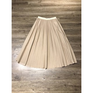 Chân váy xếp li