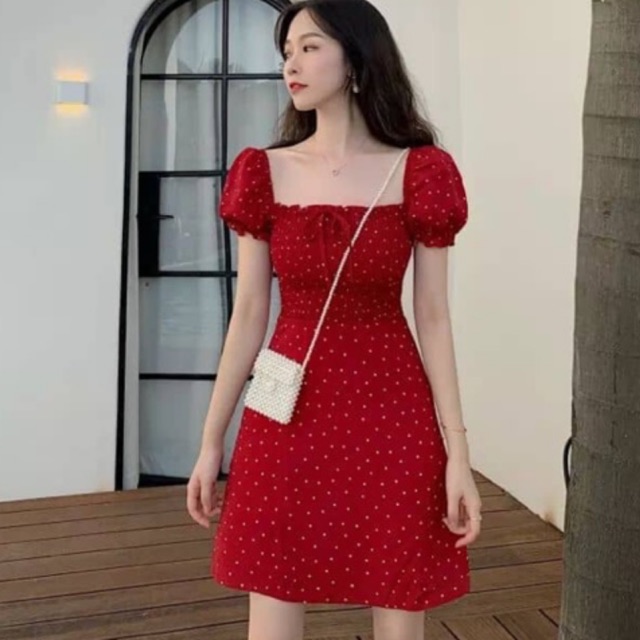 [Mã WASTMAY giảm 15% tối đa 30K đơn 150K] (sẵn S/M) Váy đỏ chấm bi ulzzang / Đầm đỏ cổ vuông tay bồng Quảng Châu | BigBuy360 - bigbuy360.vn