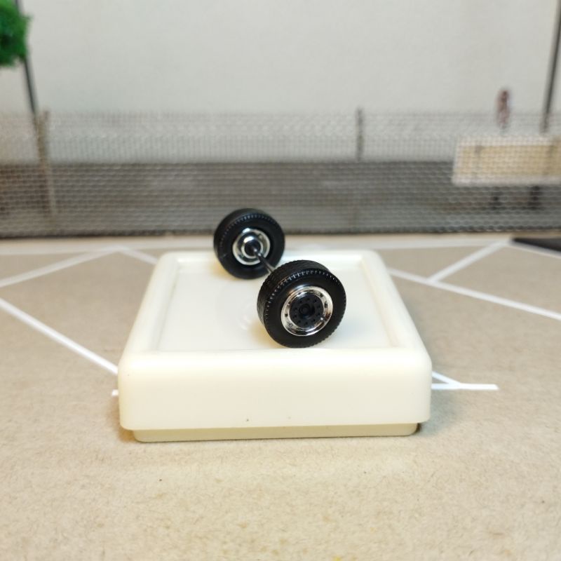 Mô hình 1:87 Herpa front wheel truck