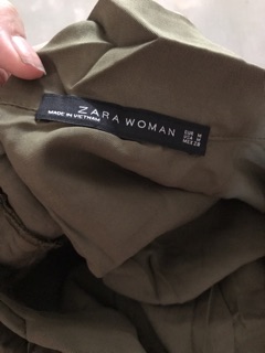 Đầm nữ kèm belt zara