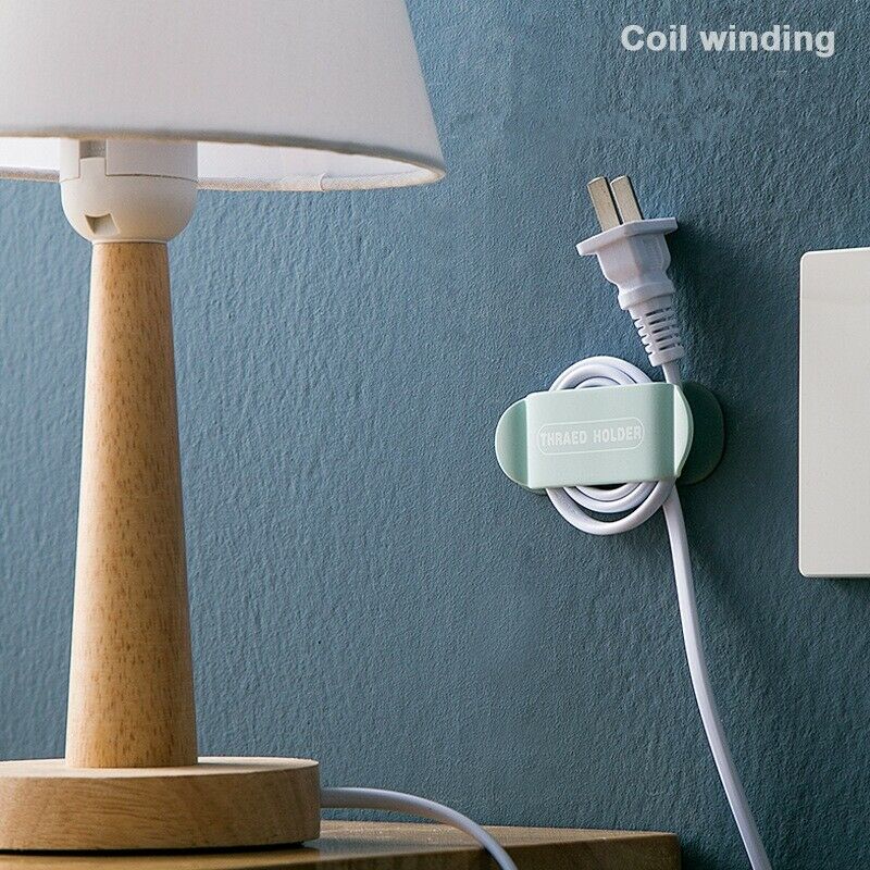 Set 4 Móc Treo Phích Cắm Điện Dán Tường Tiện Lợi