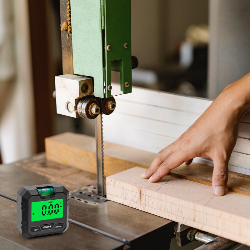 Máy Đo Góc Kỹ Thuật Số Mini Màu Đen Kèm Hộp Đựng