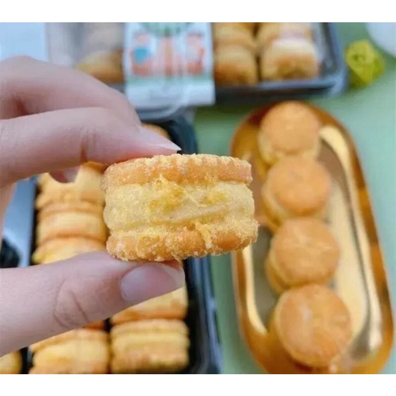 Bánh Nướng Nhân Hạt Dẻ Tẩm Mật Ong Và Đậu Xanh Thơm Ngon 500gr 1 Khay 26 Bánh