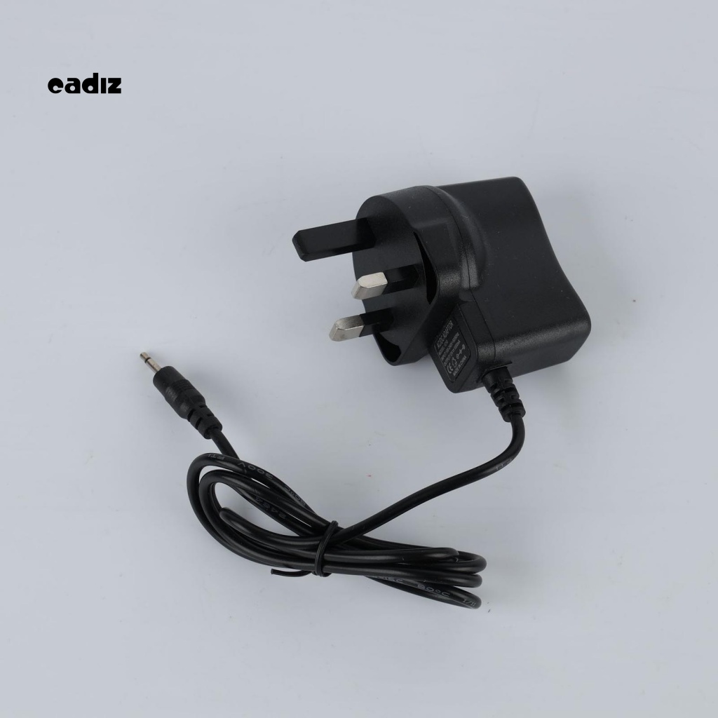 Máy Mài Móng Tay Bằng Điện Tiện Dụng