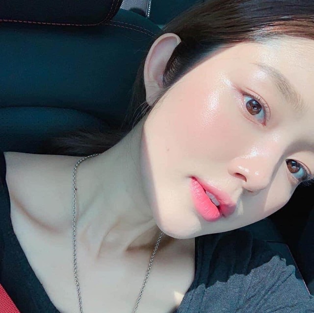 Xịt khóa nền trang điểm Nha Đam Aloe Vera makeup Fix Spray Kiss Beauty 150ml | BigBuy360 - bigbuy360.vn