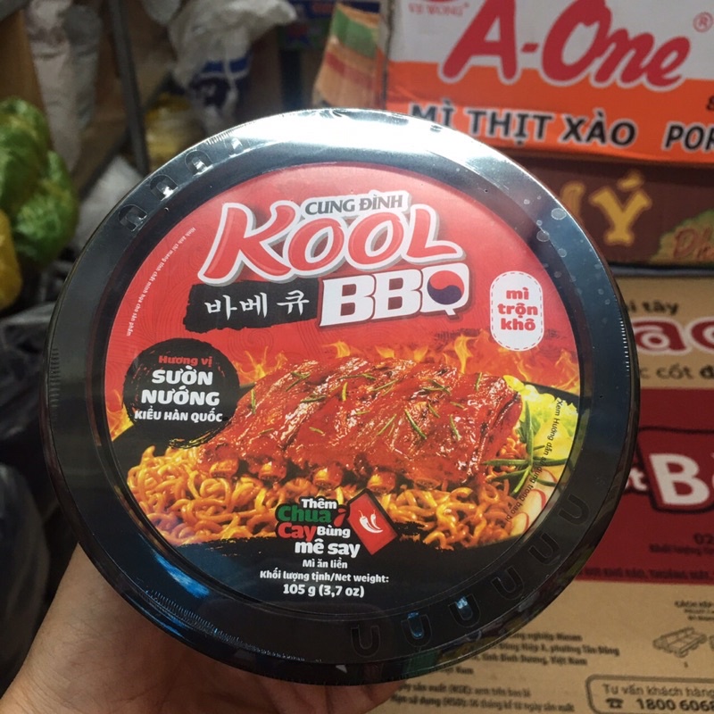 Mì tô trộn Cung Đình Kool có 2 loại