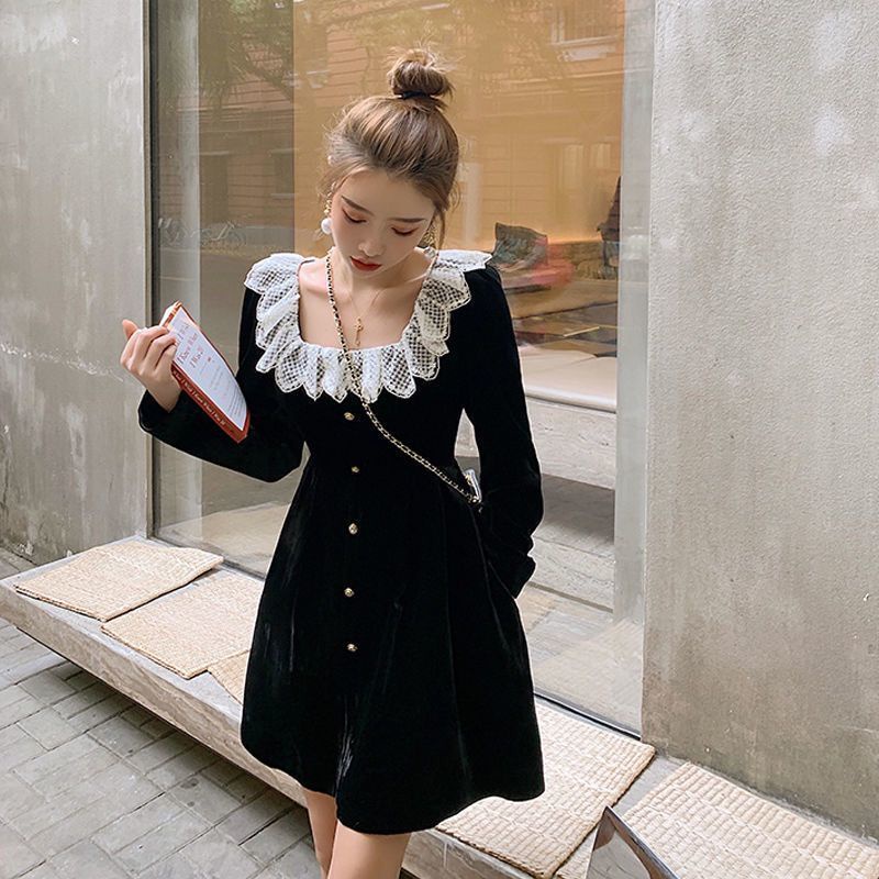 Đầm nhung cổ vuông màu đen phong cách retro Pháp thời trang thu đông cho nữ