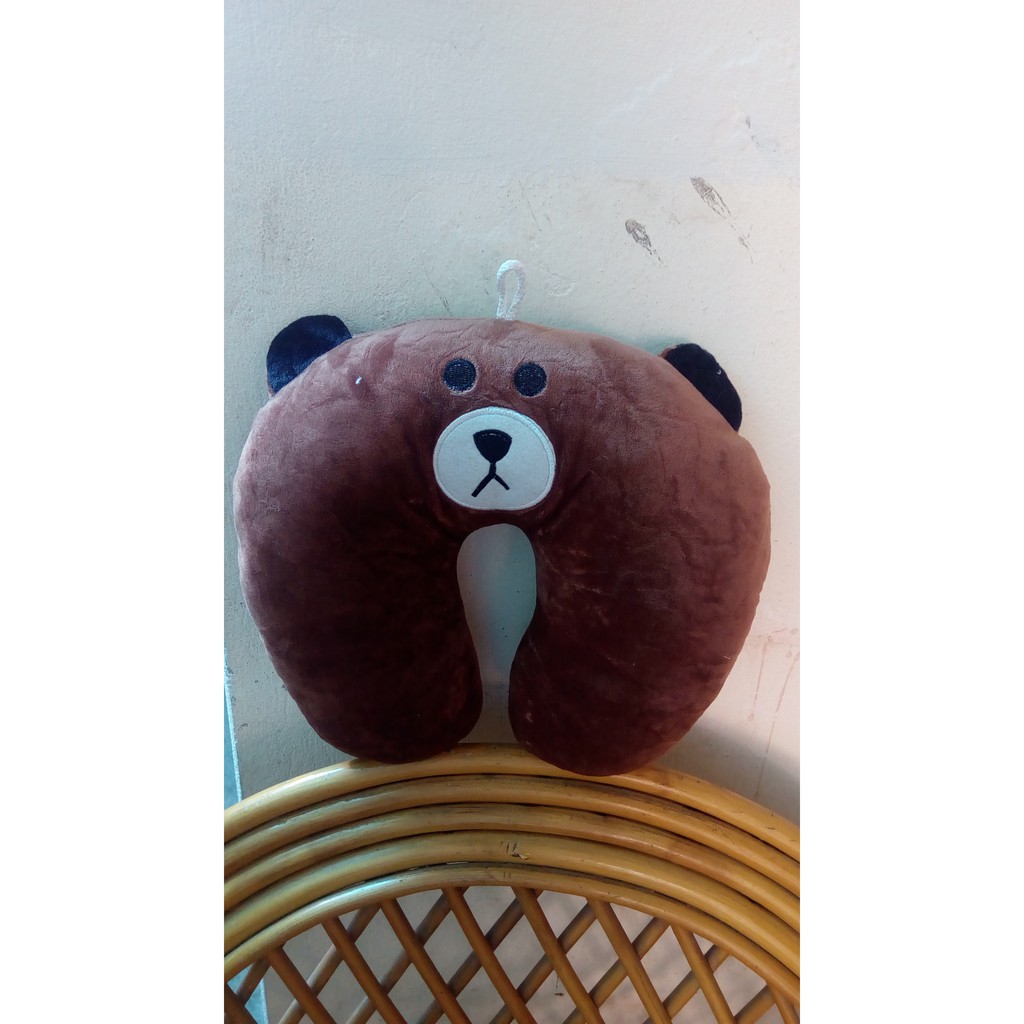 Gối chữ U Gấu bông Brown,Hoạt hình Khỉ màu vàng trắng + Tặng 01 cây dâu da đất( bòn bon)