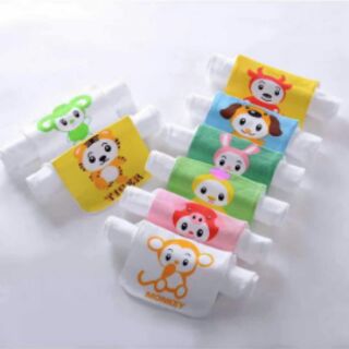 Combo 5 chiếc khăn lót lưng thấm mồ hôi cho bé