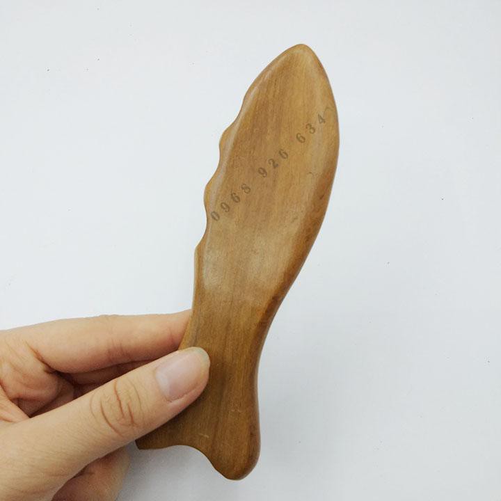 Dụng cụ Mát xa hình cá bằng gỗ FREESHIPDụng cụ Mát xa hình cá bằng gỗ - Trẻ hóa làn da của bạn một cách tự nhiên