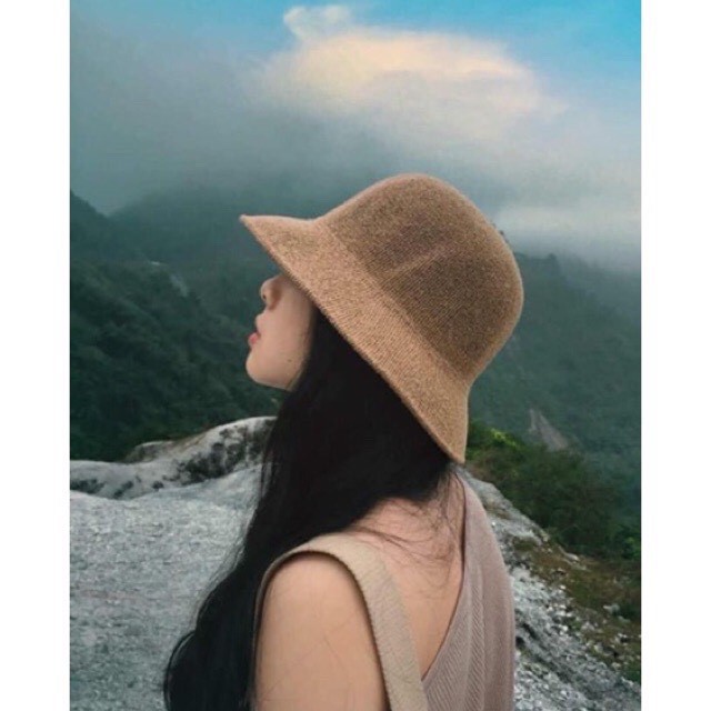 Mũ vành Bucket &quot;M&quot;