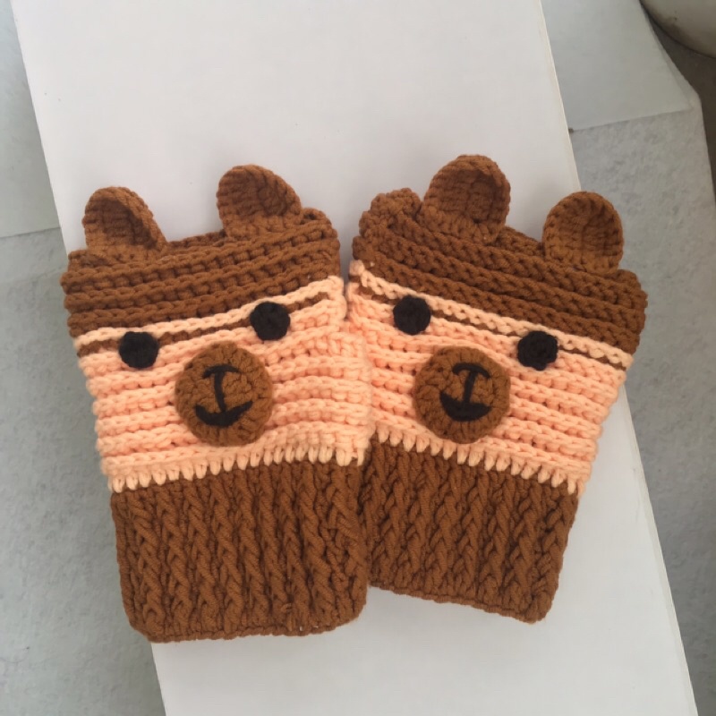 Combo mũ & găng tay gấu handmade làm từ len đáng yêu ngộ nghĩnh