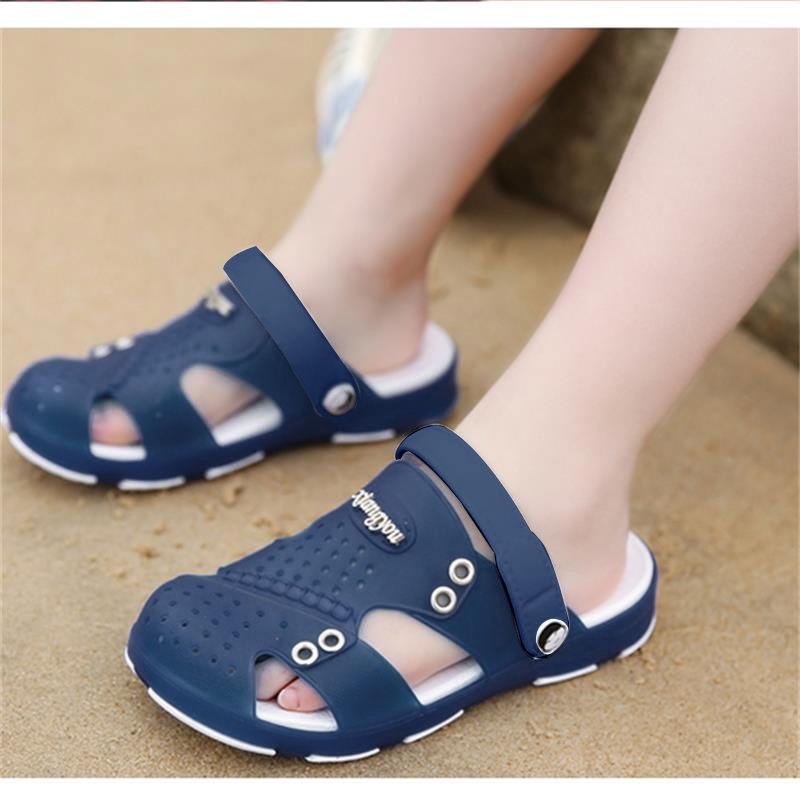 Dép Sandal Đục Lỗ Chống Trượt Thời Trang Mùa Hè Cho Bé Trai Trung Niên