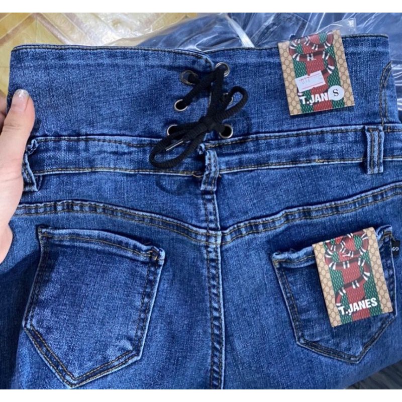 [Mã WASTMAY giảm 15% tối đa 30K đơn 150K] Quần jean nữ thêu trước | BigBuy360 - bigbuy360.vn