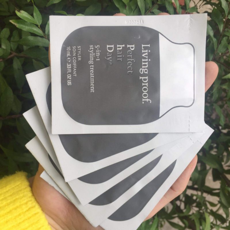 Kem dưỡng tóc tạo kiểu 5 trong 1 perfect hair day living Proof