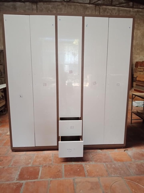 Tủ áo sơn trắng 5 cánh 2m