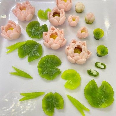 BỘ 6 KHUÔN SILICON HOA SEN THÁI MINI / 2506.529