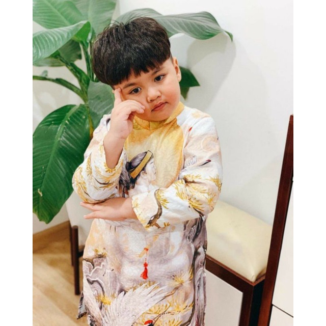 ÁO DÀI GẤM VÂN ÉP BÉ TRAI THI SĨ SIÊU ĐÁNG YÊU
