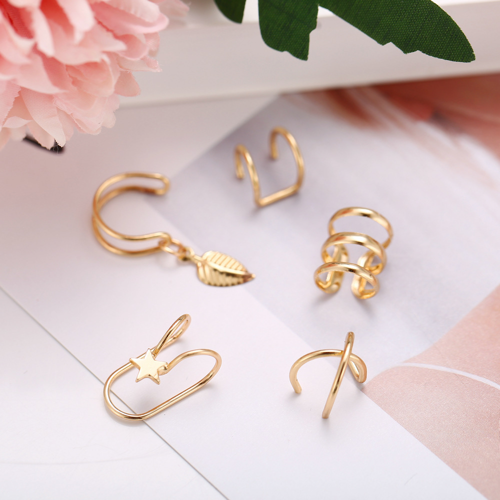 Set 5 Khuyên Tai Hình Lá Vàng Thời Trang 2019 Cho Nữ