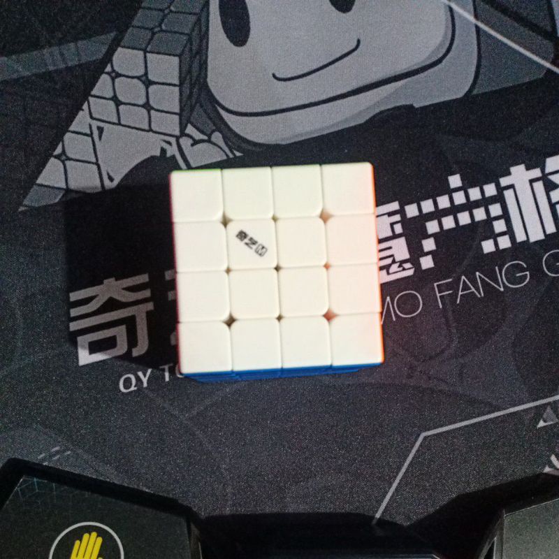 Rubik 4*4 qizi ms đã lube