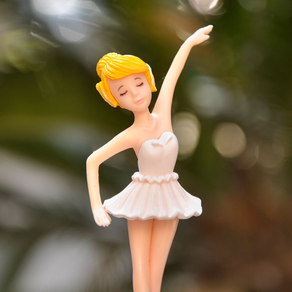 YIYU Cô gái múa ba lê dễ thương trang trí búp bê thu nhỏ