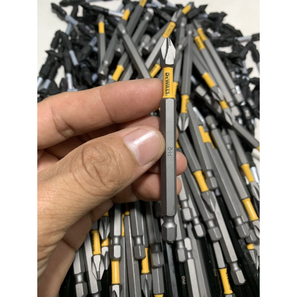 Nose screw DeWalt PH2 gray gold long 90mm genuine have from