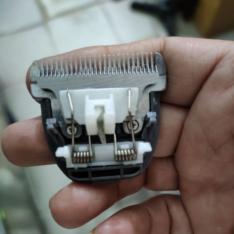 bộ lưỡi của tông đơ Q2