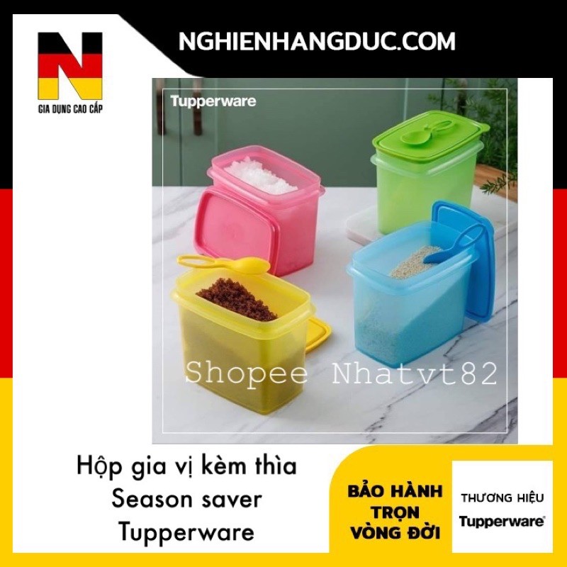 Hộp gia vị đồ khô có muỗng season saver Tupperware