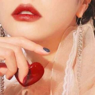 Son dưỡng môi 3ce heart pot lip