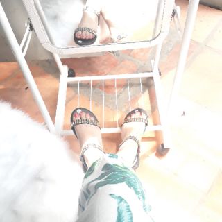 sandal quai ngang đính đá