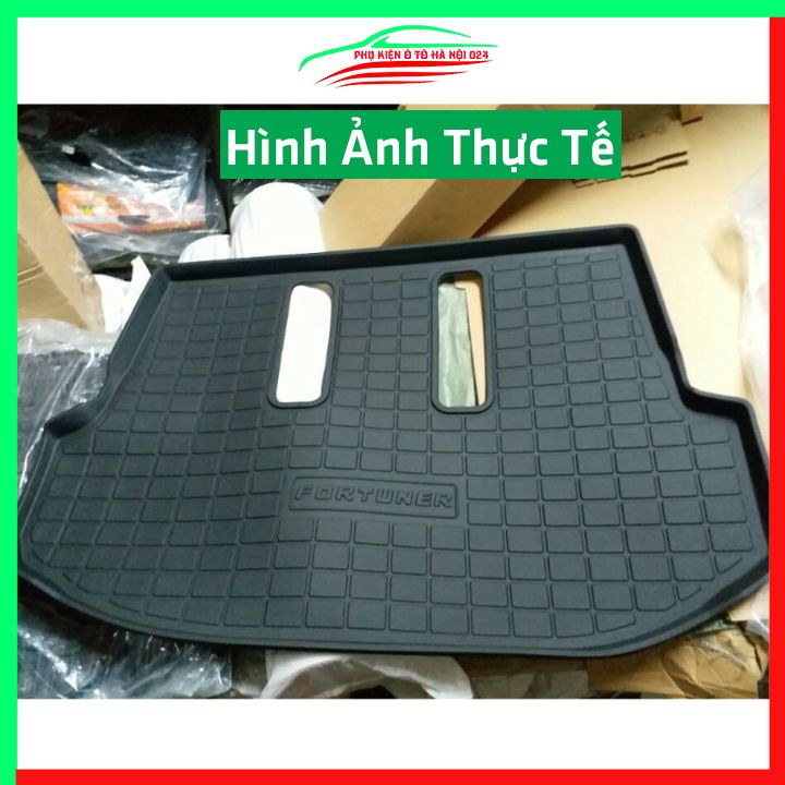 Thảm nhựa lót cốp Fortuner 2009-2022 nhựa dẻo dày dặn đàn hồi tốt