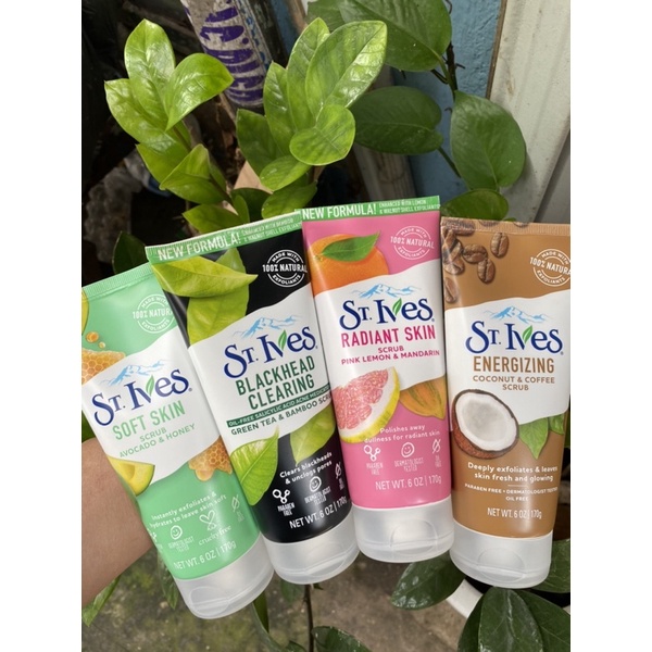 Sữa rửa mặt tẩy tế bào chết sạch da ngừa mụn St.Ives 170g Chính Hãng