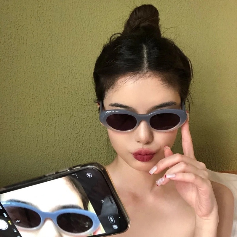 Kính Mát Hình Mắt Mèo Phong Cách Retro Thời Trang Phương Tây