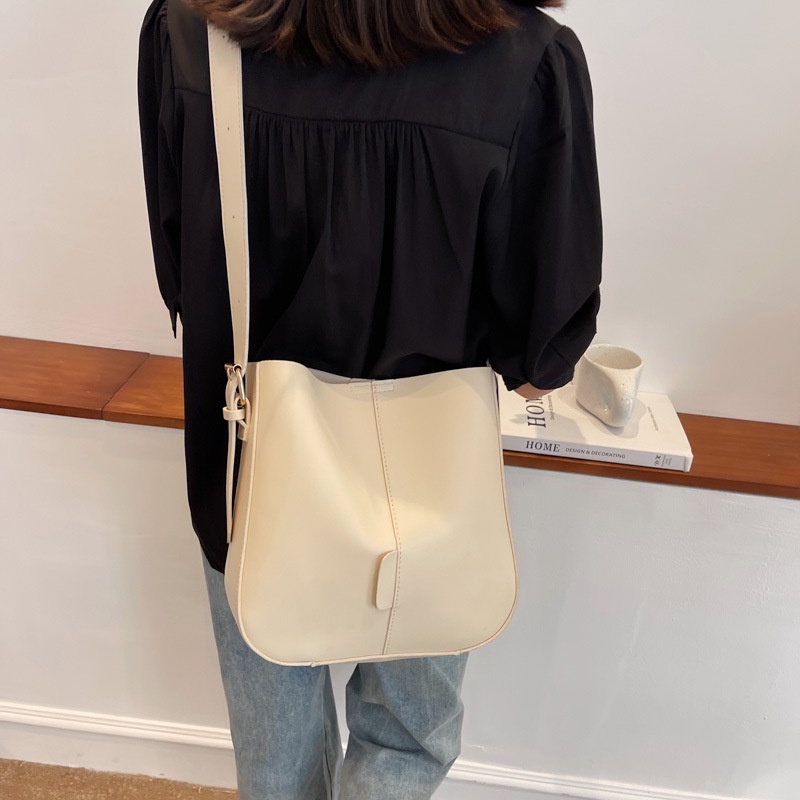 IELGY Túi Đeo Vai/Xách Tay Sức Chứa Lớn Chất Lượng Cao Dễ Phối Đồ Cho Nữ