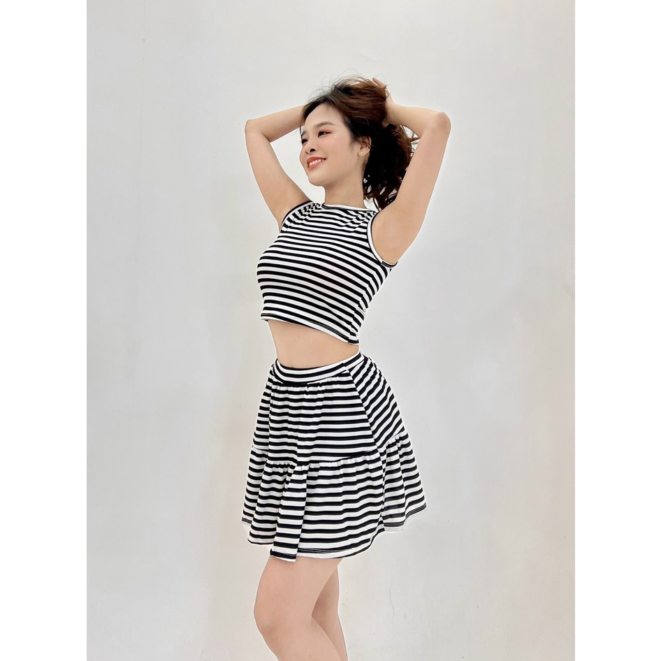 Sét bộ áo 3 lỗ croptop sọc phối chân váy xòe cực xinh , chất thun gân dày dặn mềm mát thy