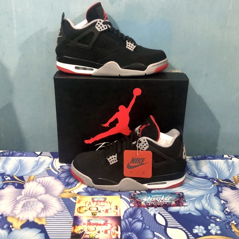 'Giày Cổ Thấp' Nike Air Jordan 4 Retro Bred