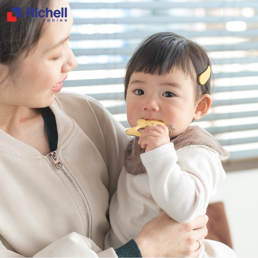 Bàn Chải Đánh Răng Cho Bé Richell T.L.I Bước 1 Từ 3 Tháng Tuổi