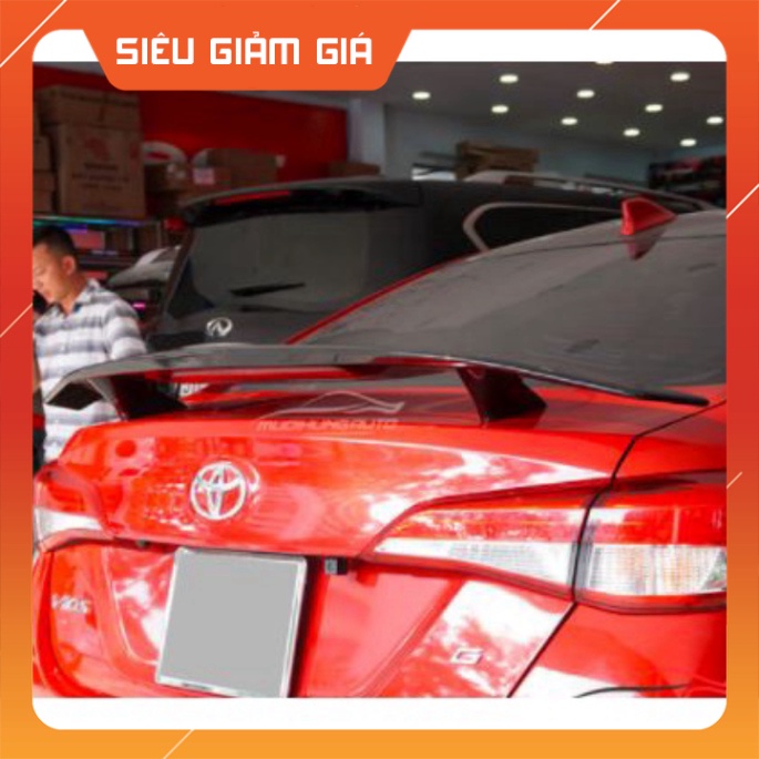 SIÊU GIẢM GIÁ Đuôi gió,Đuôi cá thể thao Cao Có dải đèn sáng lắp cho dòng xe Sedan,Hatback Mẫu  HÀNG LOẠI 1 Cao Cấp