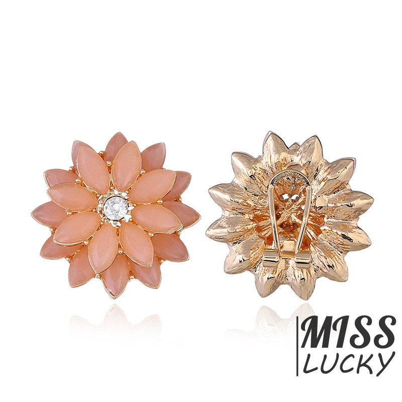 Bông tai đinh tán hình hoa cúc Bohemia sang trọng chất lượng cao