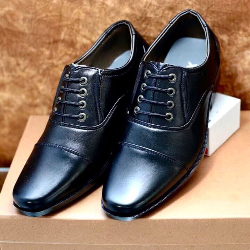 Giày tây nam kiểu giả dây, da mềm, size từ 39-44, đế cao 3,5cm. được khâu sẳn rất chắc chắn