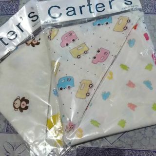 Khăn xô tam giác 4 lớp có 2 cúc chỉnh (1 chiếc)