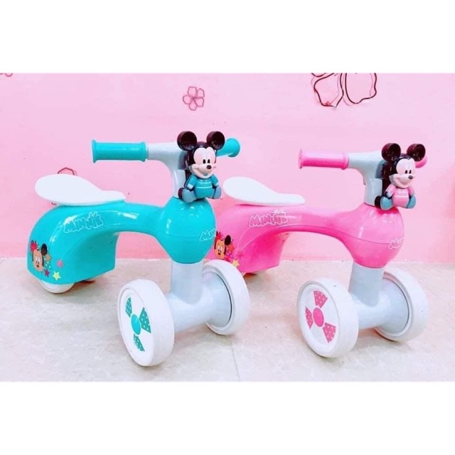 Xe thăng bằng cho bé Happy Baby hình mickey