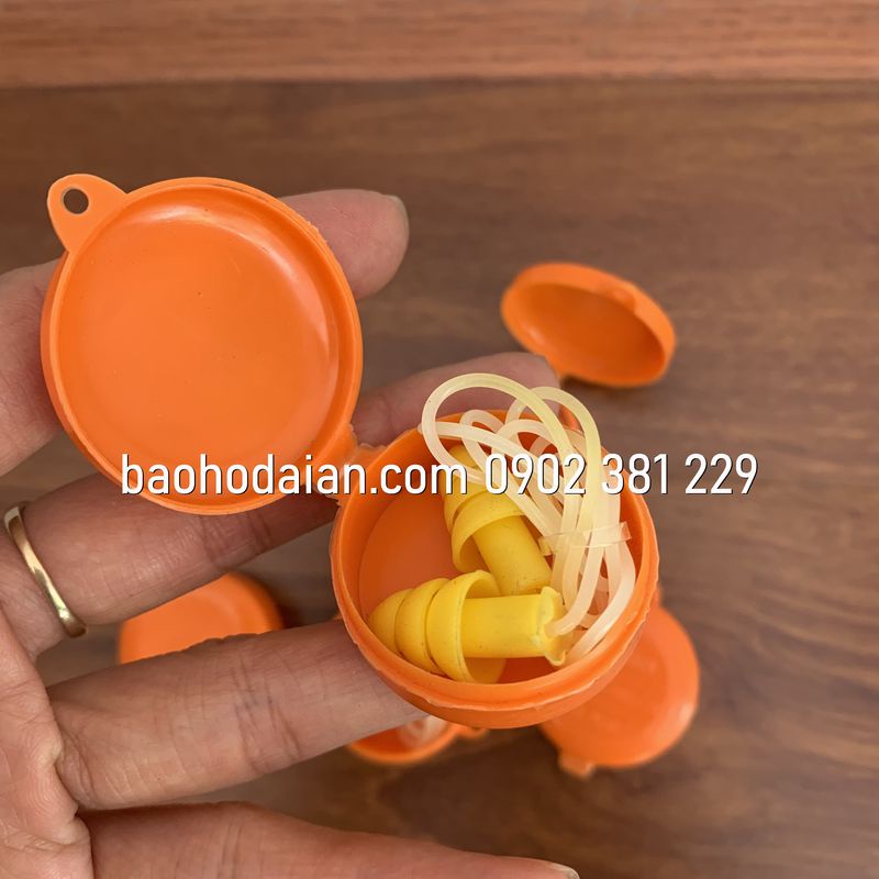 Nút chống ồn 3 tầng - P32 có hộp (10 cặp)