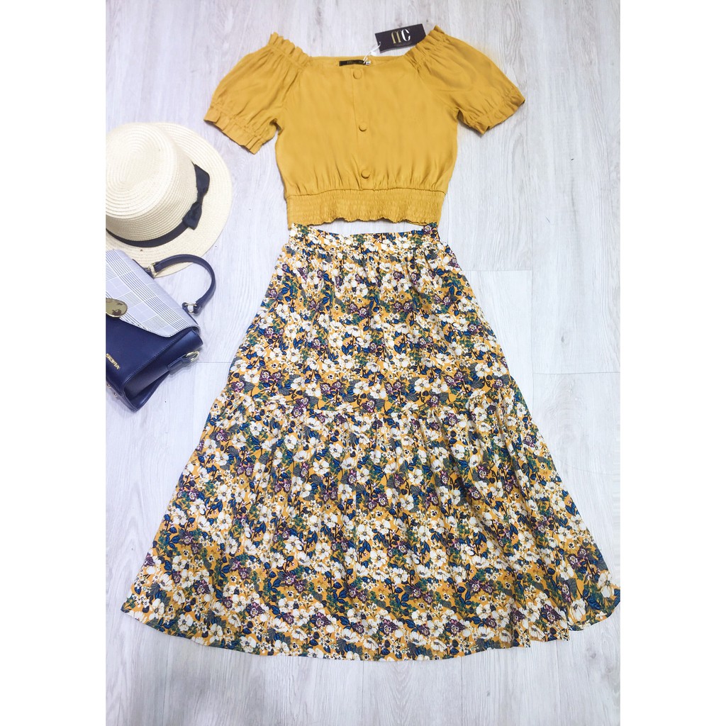 Áo vàng dáng croptop chân váy xòe S033 - MC phân phối chính thức