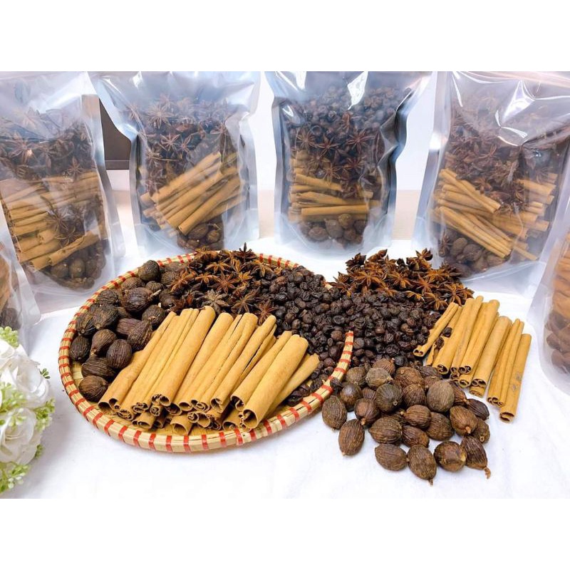 100g hoa hồi,quế,thảo quả ,đinh hương...các loại gia vị nấu ăn