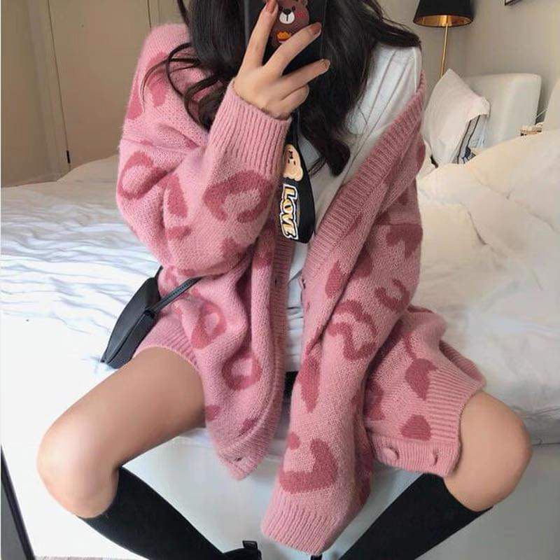 Áo khoác cardigan họa tiết, form rộng, hàng có sẵn.