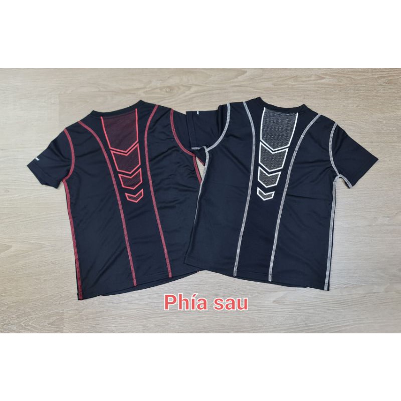 Áo bé trai xuất dư ( Em còn 4y )